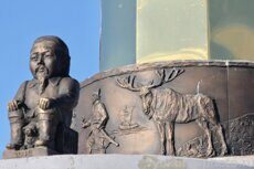 Монумент "Ытык Булуу" в честь 380-летия города Вилюйска открыт в 2014 г.